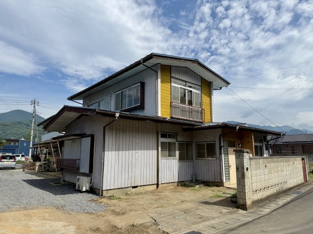 桐生市菱町４丁目の一戸建て