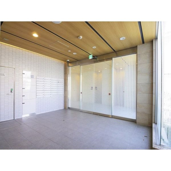 【エントランス】サンステージ金山
