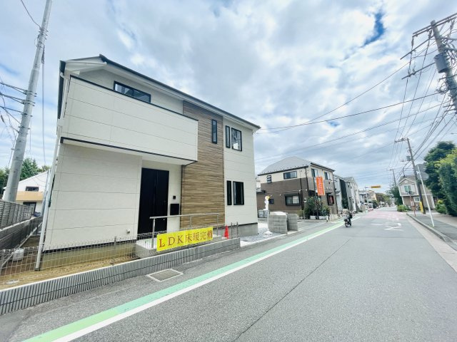 船橋市夏見台２丁目８期の前面道路含む現地写真