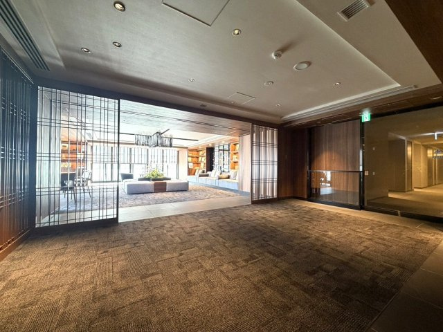 ザ・パークハウス川越タワーのエントランス