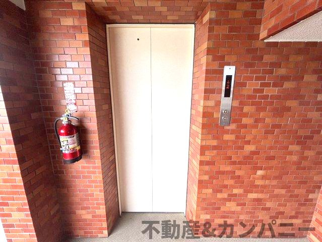 シャンボール喜与町のその他共用部分|エレベーターです