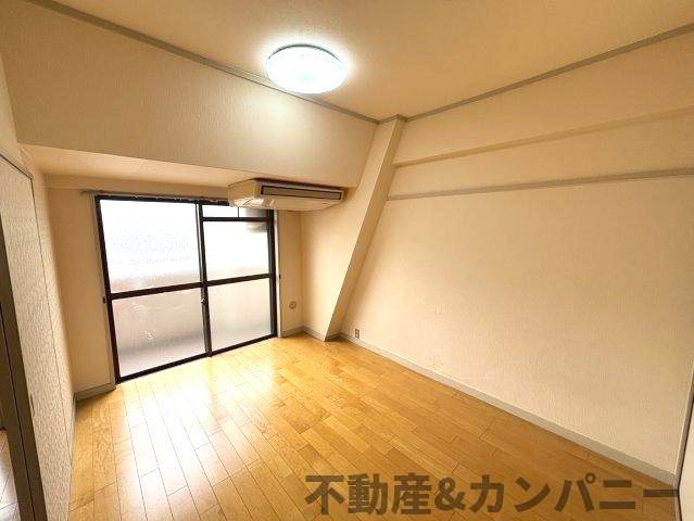シャンボール喜与町の洋室|スタンダードな洋室です