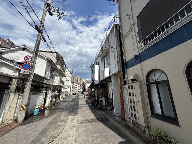 千舟町土地の前面道路含む現地写真