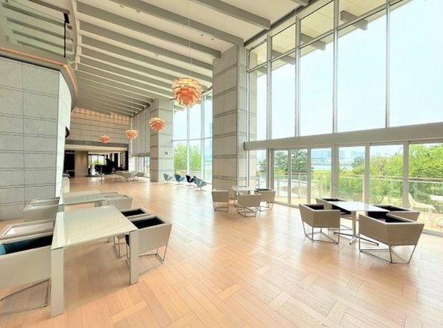中央区晴海２丁目の賃貸マンションのロビー|落ち着いたロビーです