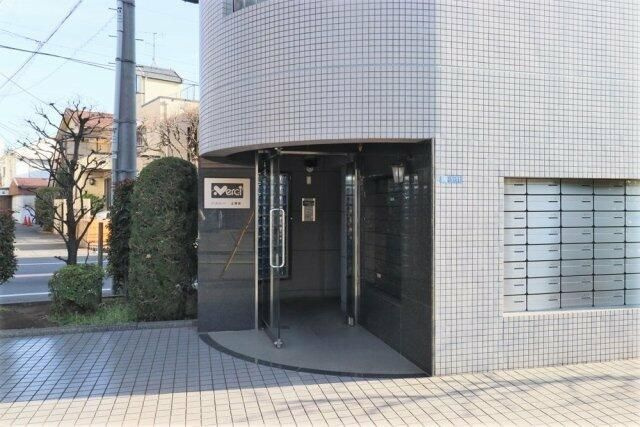メルシー上池台のエントランス