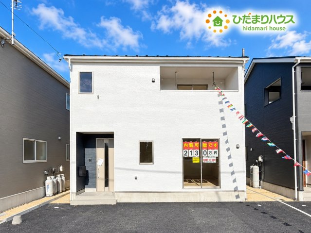 いわき市小名浜第10　新築戸建　2号棟の外観|白を基調とした明るい印象を受ける外観です！
