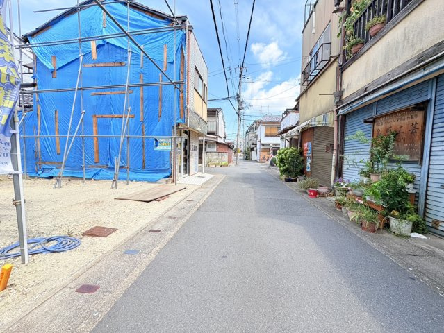 太秦土本町の周辺