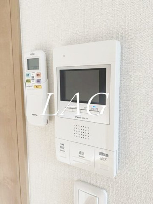 【セキュリティ】 | Chaleur Maison | モニター付きインターホンです。