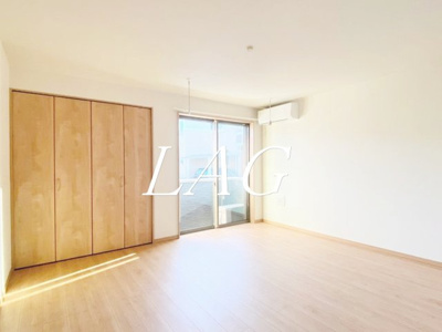 【居間・リビング】 | Chaleur Maison | 洋室のお部屋です。