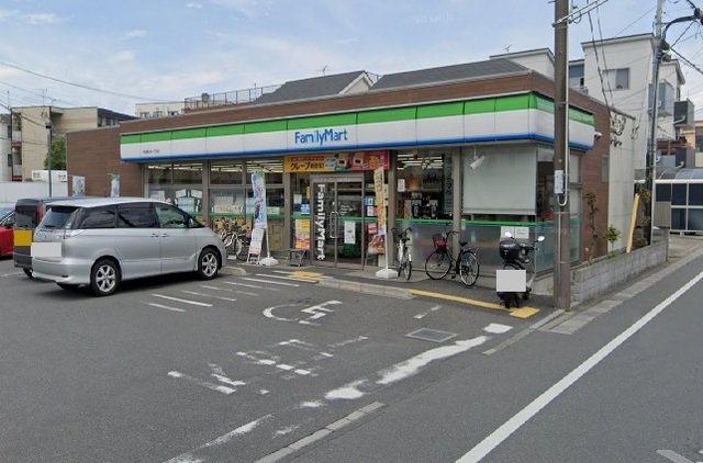 プリムローズ　ガーデンの周辺|ファミマ　戸田美女木1丁目店まで400m