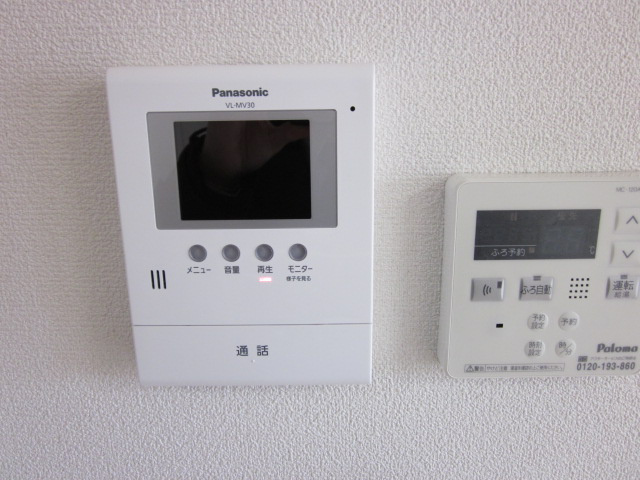 ウインドアベニューの内装|カメラ付インターホン