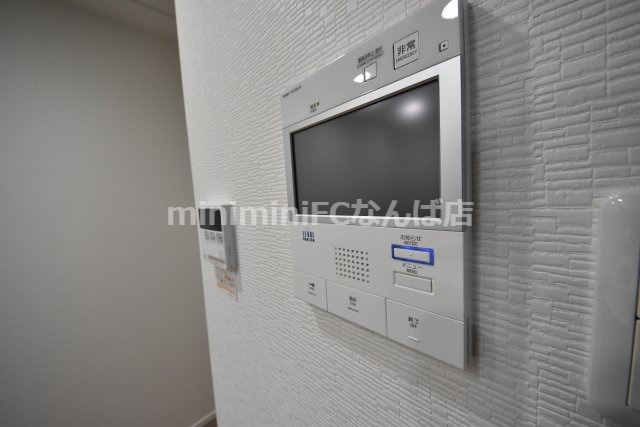 リーガル靭本町