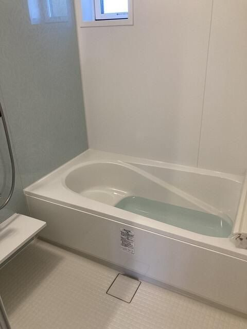 サンタンジェ平和台の浴室