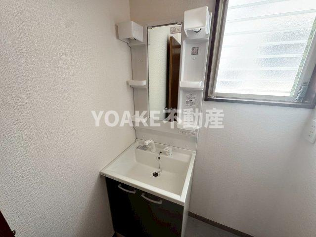 広野台貸家の洗面所