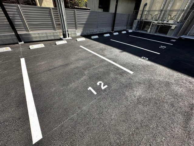 EXCIA東姫路駅前の駐車場