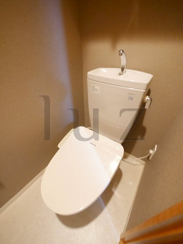 アールケープラザ新横浜Ⅱのトイレ|清潔感のあるトイレです。