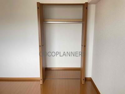 菊池郡菊陽町光の森６丁目の賃貸マンションの収納