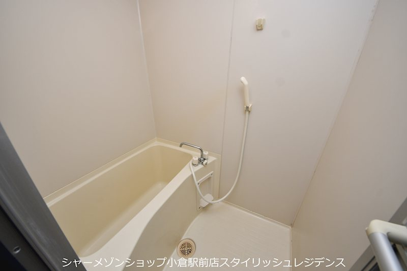 ロイヤルエレガンスの浴室