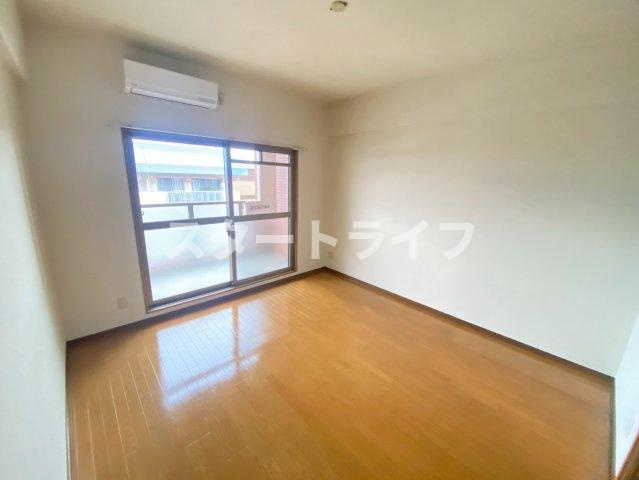 大阪市淀川区東三国６丁目の賃貸マンション