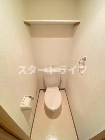 大阪市淀川区東三国６丁目の賃貸マンションのトイレ