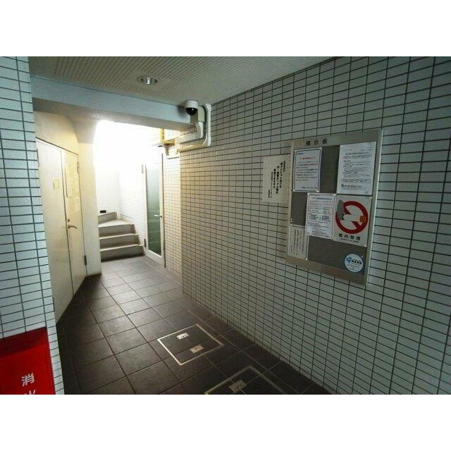 東日本橋フラワーハイホームのロビー