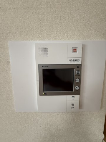 グラン・コート友井のセキュリティ|安心のTVモニター付きインターフォン♪