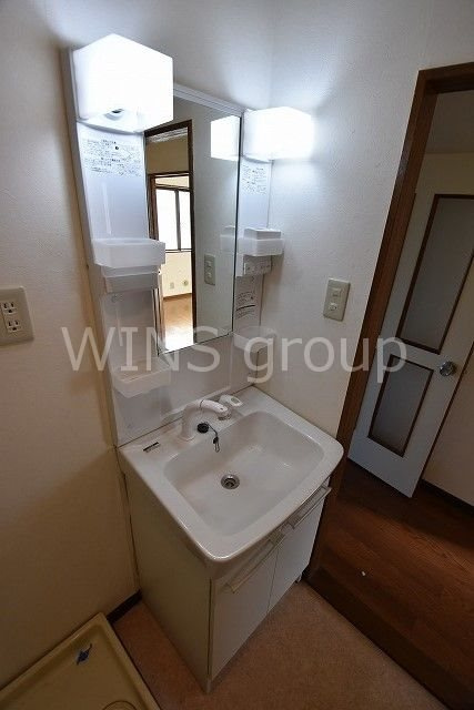 世田谷区宮坂３丁目の賃貸マンションの洗面所|気持ちの良い朝はここから！