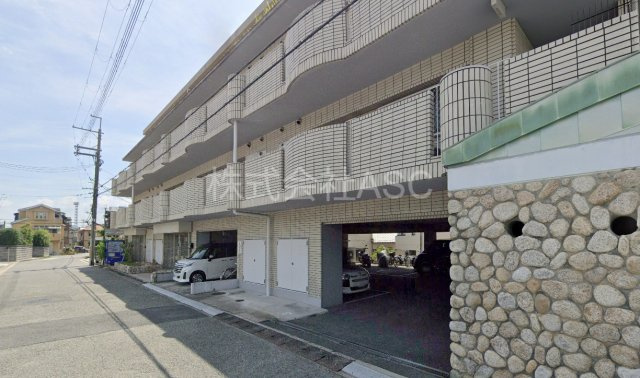 VERTE五月が丘 貸店舗・事務所の洋室
