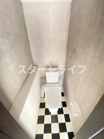 大阪市淀川区新高２丁目の賃貸マンションのトイレ