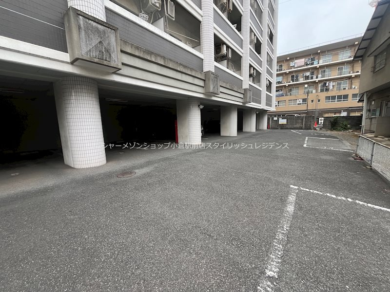 ビブレ江南の駐車場|屋内駐車場