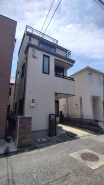 尼崎市北大物町　中古戸建の外観