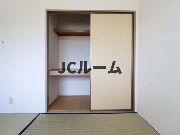 パークホームズ豊の収納