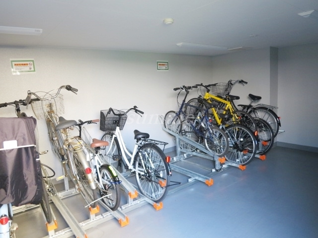 RELUXIA赤羽志茂のその他共用部分|自転車置き場です☆