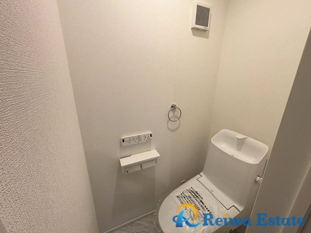 新規戸建　茅ヶ崎市浜之郷のトイレ