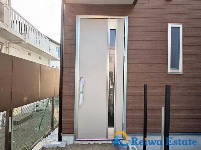 新規戸建　茅ヶ崎市浜之郷の玄関