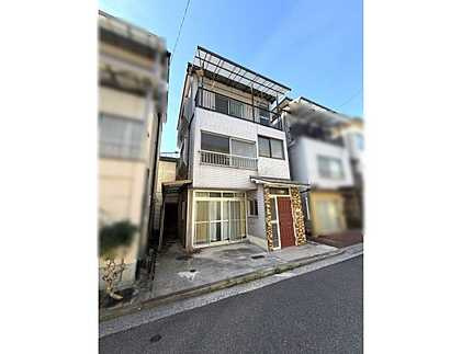 中区吉島西１丁目の外観
