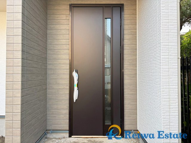 新規戸建　茅ヶ崎市浜之郷の玄関