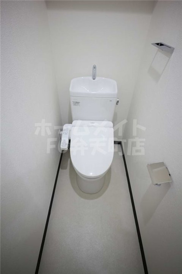 【トイレ】 | Blue西長堀 | 清潔感のあるトイレです