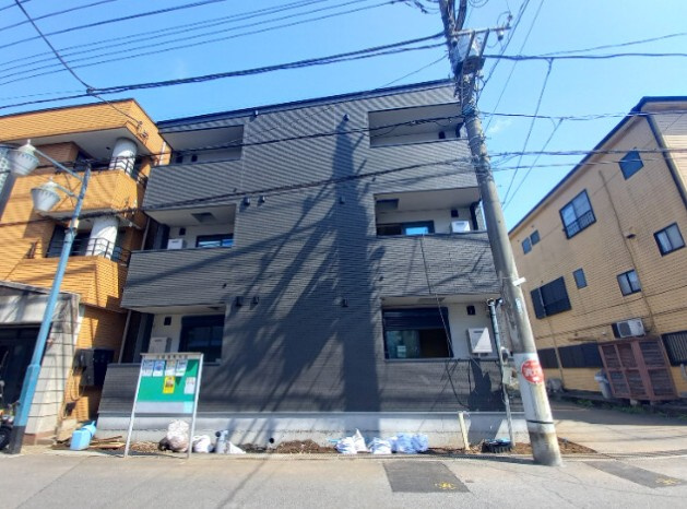 所沢市大字北秋津のアパートの外観