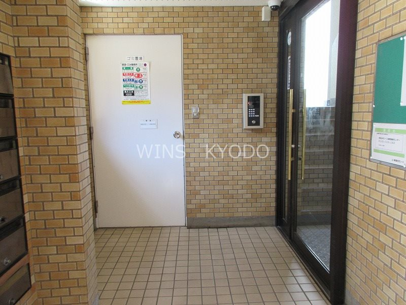 世田谷区桜丘２丁目の賃貸マンションのエントランス