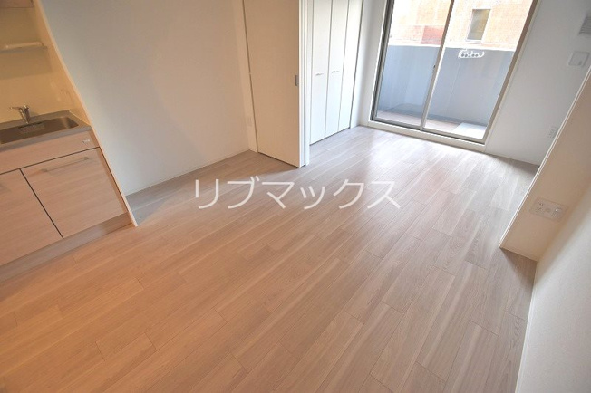 【居間・リビング】アドバンス江坂ラシュレ
