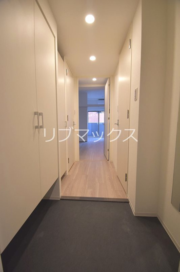 【玄関】アドバンス江坂ラシュレ