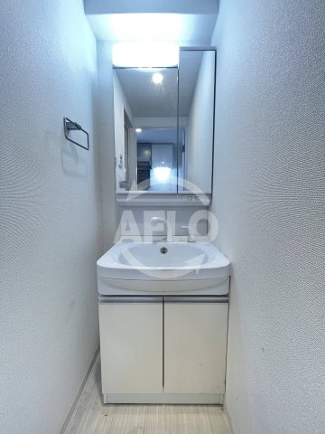 セオリー大阪ベイステージの洗面所|セオリー大阪ベイステージ　洗面所