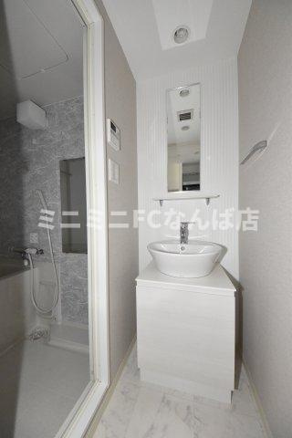 サムティ難波ＶＩＶＯの洗面所