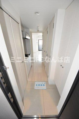 サムティ難波ＶＩＶＯの玄関