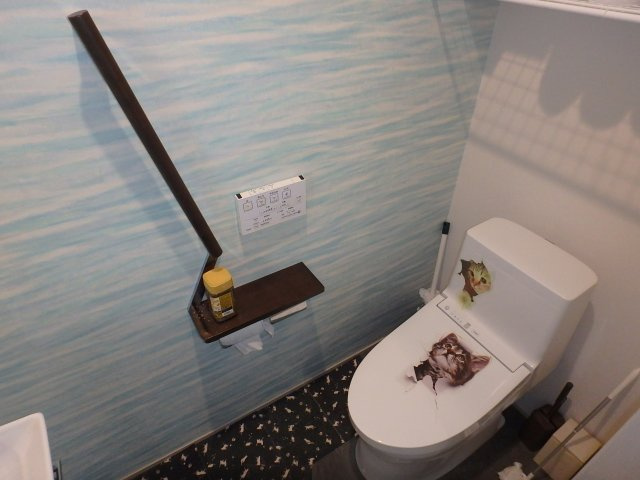 H0257H　片瀬白田築浅住宅のトイレ