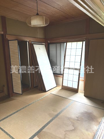 ６７２２０　岐阜市柳津町蓮池中古戸建の和室
