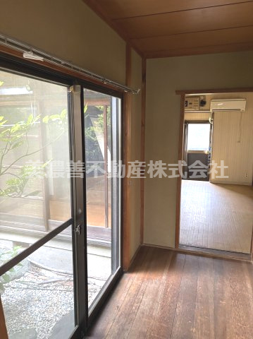 ６７２２０　岐阜市柳津町蓮池中古戸建の庭
