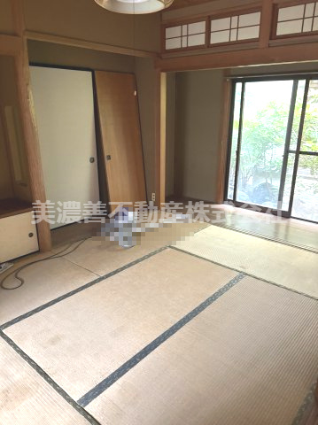 ６７２２０　岐阜市柳津町蓮池中古戸建の和室