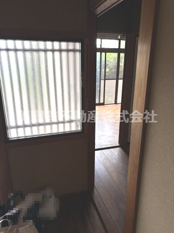 ６７２２０　岐阜市柳津町蓮池中古戸建の玄関